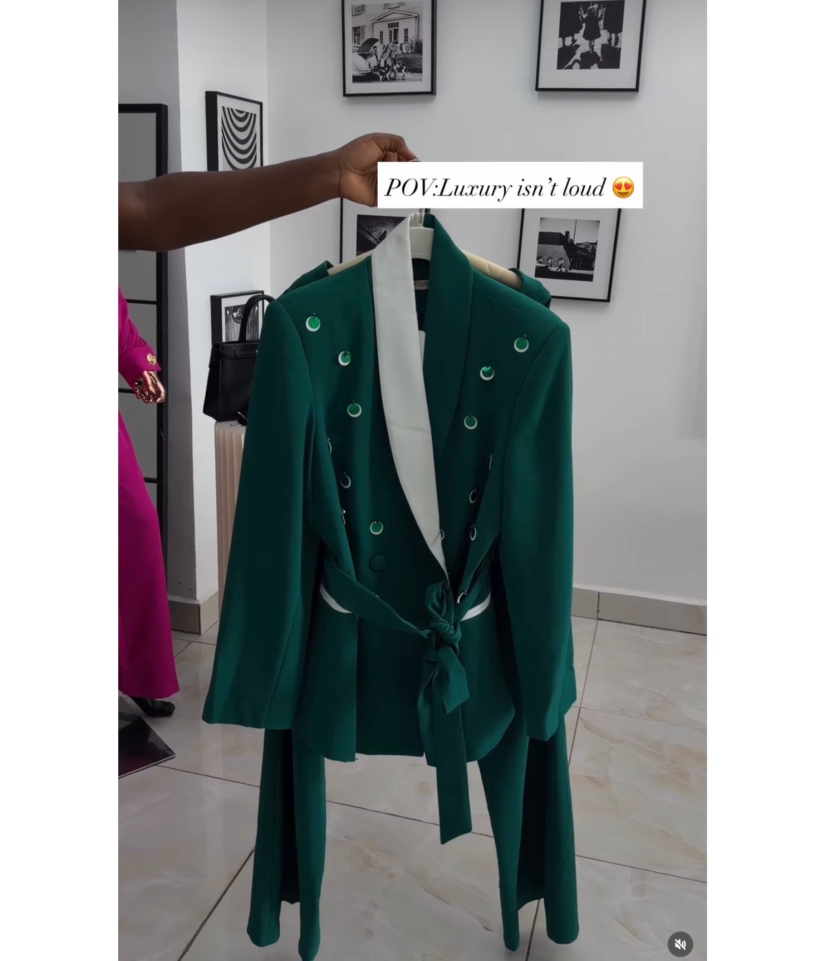 MIRRIAM SUIT