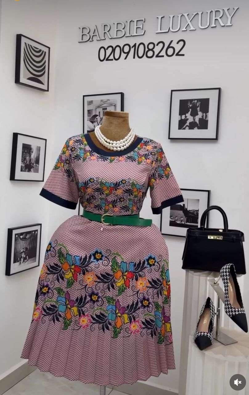 Lawrencia dress