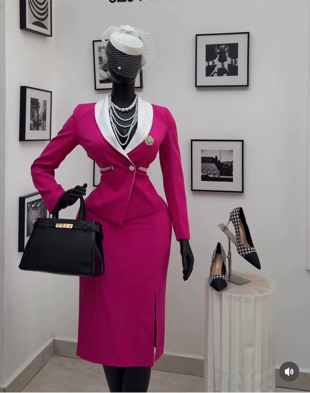 Gertrude  set
