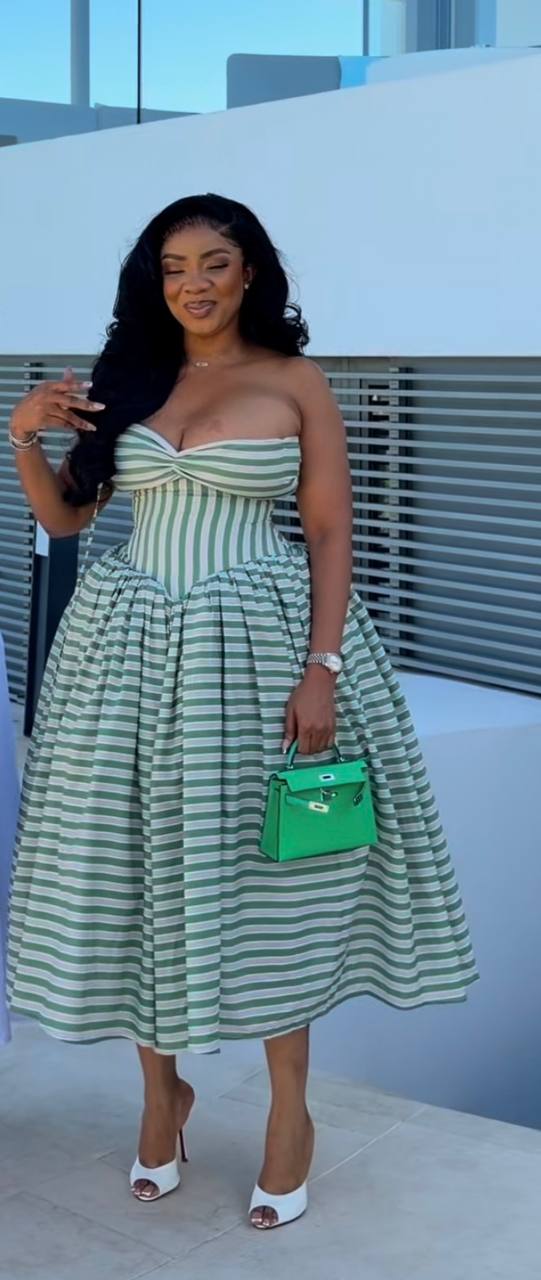 Timeless charm dress