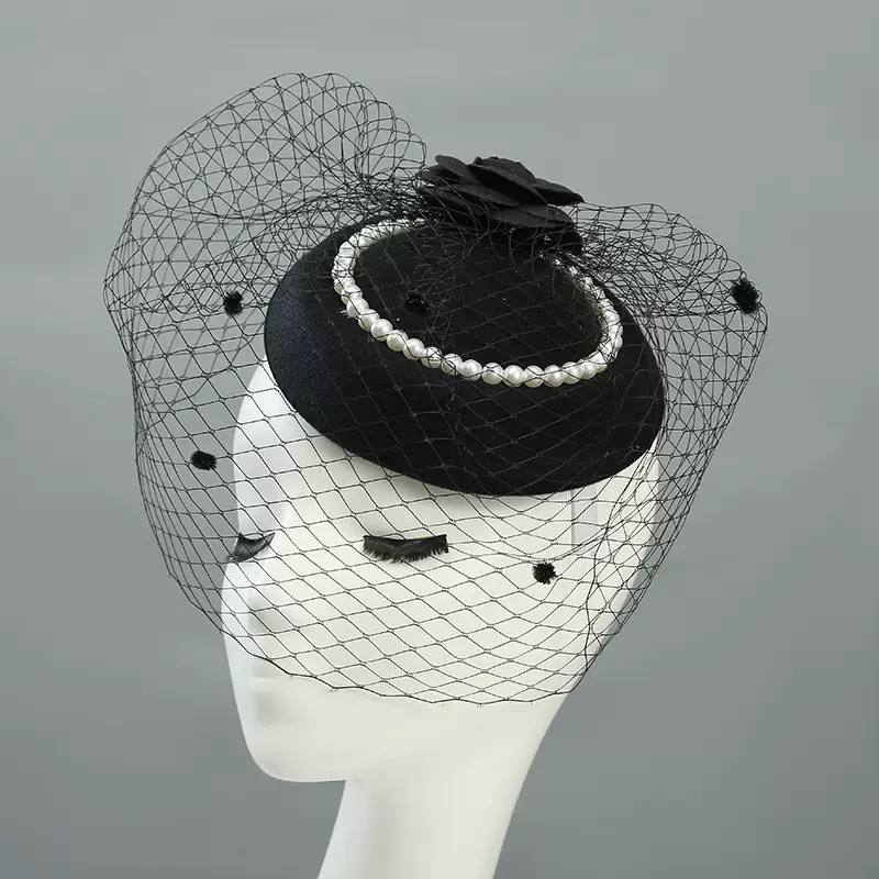 Fascinator