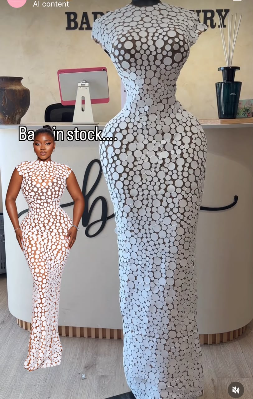 Selene muse dress
